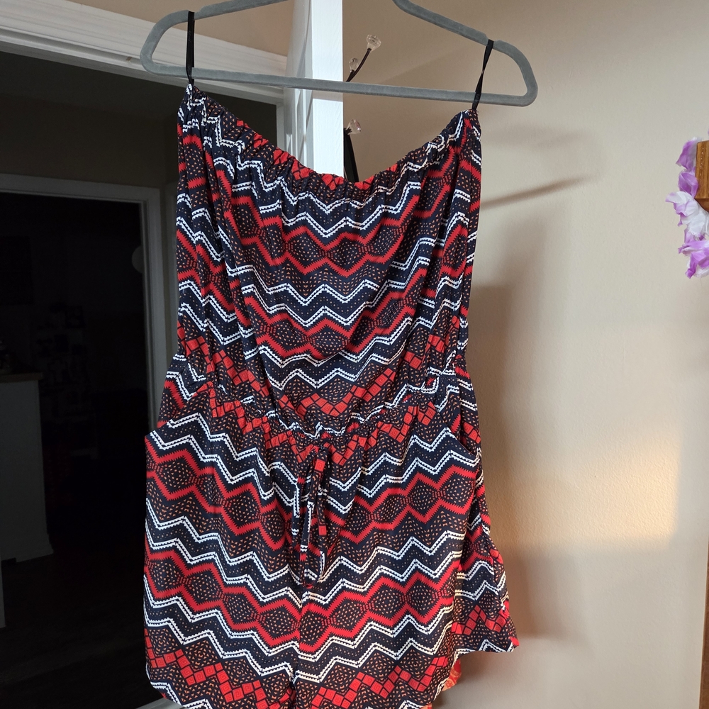 Chevron Patterned Romper - image 1